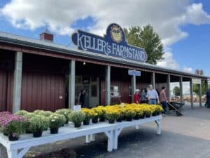 Keller's Farmstand with flowers