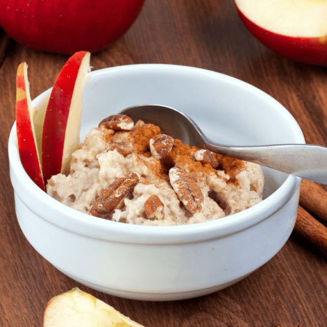 Baked oatmeal with apples, cranberries and pecans 3